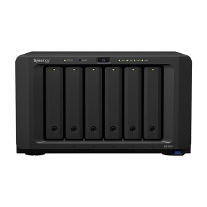 DiskStation DS1621+ servidor de almacenamiento NAS Escritorio Ryzen Embedded V1500B 4 GB DDR4 0 TB DiskStation Manager Negro