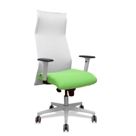 Sillón Sahuco blanco bali pistacho brazos blancos base blanca ruedas parqué 65mm