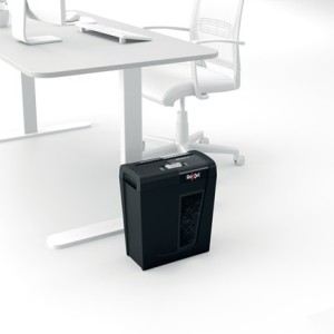 Rexel Secure X8 triturador de papel Corte cruzado 70 dB Negro