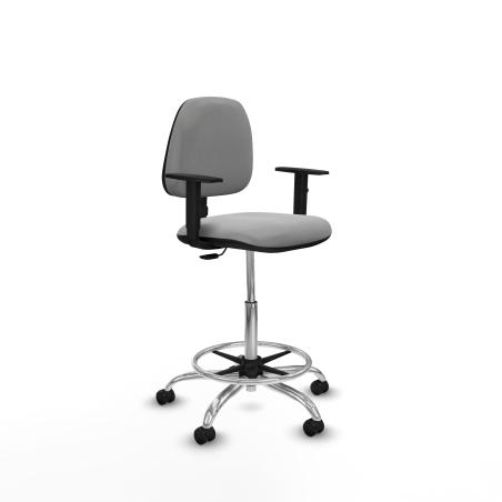 Taburete Isso CP bali gris claro brazos 1D base cromada ruedas engomadas 50mm